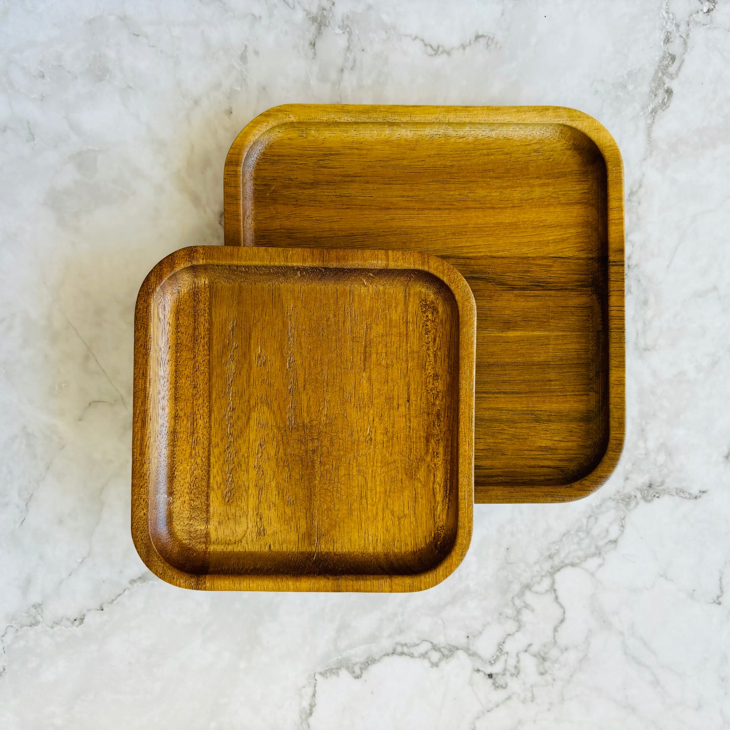 Acacia wood tray (set of 2)